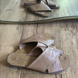 Everlane Tan Flats Modern Minimalist Design